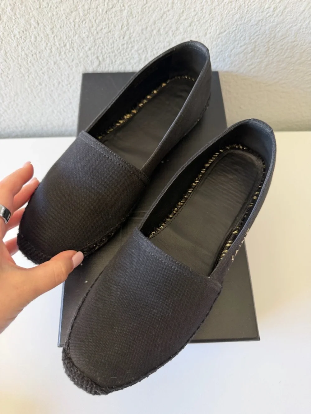 Saint Laurent Black Canvas Espadrilles with Braided Jute Trim - Picture 4 of 5